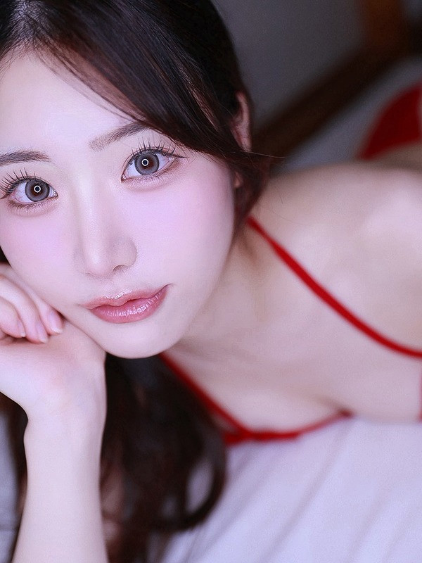 【望月り○ね・AV】